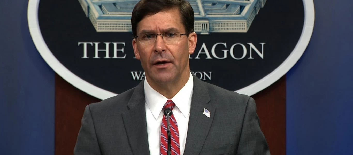 Ο Αμερικανός ΥΠΑΜ διέψευσε ότι ο Τραμπ είπε «κορόϊδα» τους νεκρούς του Α΄ΠΠ: «Ο πρόεδρος σέβεται τους στρατιωτικούς»